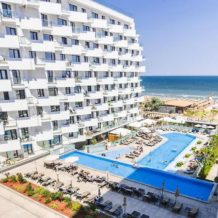 Abovethesea By Alezzi Resort&spa Lägenhet