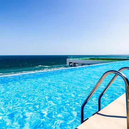 Abovethesea By Alezzi Resort&spa Năvodari