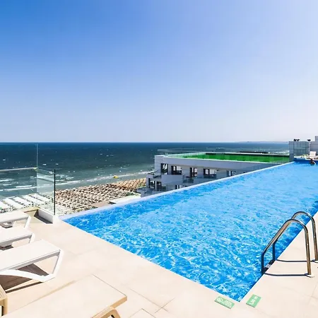 Apartment Abovethesea By Alezzi Resort&spa